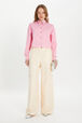 Pantalon cargo à rayures Pinstripes Ecru/rose vue portée de face