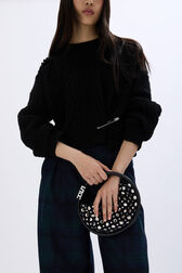 Sac Domino mini en nylon et studs Noir vue portée de face