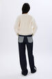 Cardigan torsadé en laine Ecru vue portée de dos