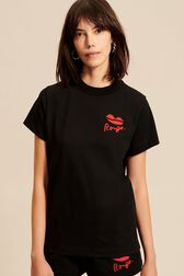 Women Mouth Print T-shirt Black front worn view