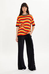 Short-sleeved striped jumper Orange front worn view