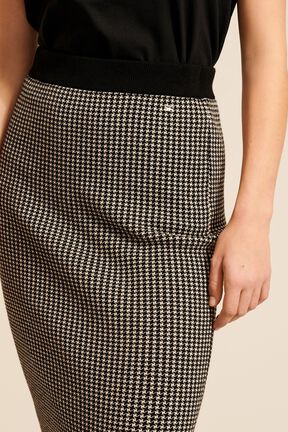 Jupe mi-longue motif pied de poule signature femme Noir vue de détail 2