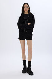 Long-sleeved velvet hoodie Black front worn view