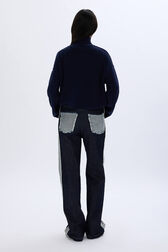 Pull oversize col montant Navy vue portée de dos