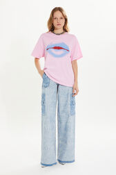 Short-sleeved crew-neck t-shirt in cotton jersey Doll pink front worn view