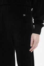 Women Velvet Flare Pants Black details view 3