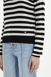 Women Striped Long sleeve Poorboy Sweater Black/white details view 2