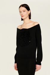 Women Plain Flower Sweater Black details view 2
