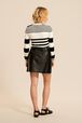Pull boutonné épaule rayé femme Raye noir/blanc vue portée de dos