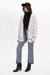 Long-Sleeved V-Neck Cardigan Lilac details view 1