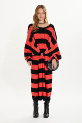 Maxi round-neck knitted dress Striped black/coral front worn view