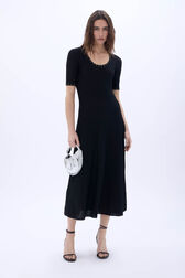 Robe longue en maille à manches courtes Noir vue portée de face