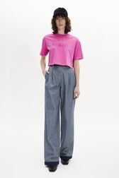Short-Sleeved Cropped Crew Neck T-Shirt Pink front worn view