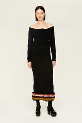 Women Plain Flower Sweater Black details view 3