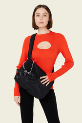 Sac caméra bag demi pull medium en nylon Noir vue portée de face