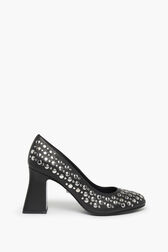 Black Leather Pumps With Studs Black front view