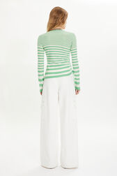 Pull rayé col asymétrique à manches longues Rayures anis/blanc vue portée de dos
