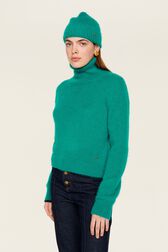 Women Mohair Beanie Emerald details view 2