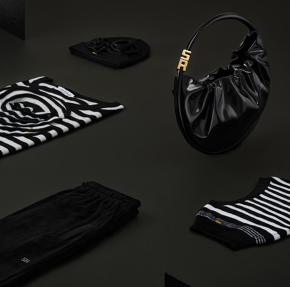 Black aside image Black aside image