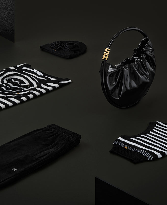Black aside image Black aside image